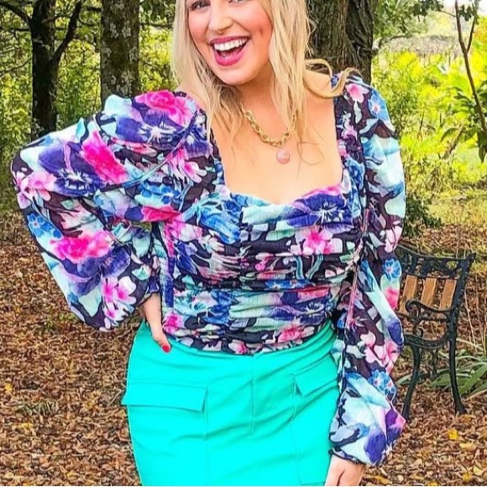 Long Sleeve Smocked Floral Top